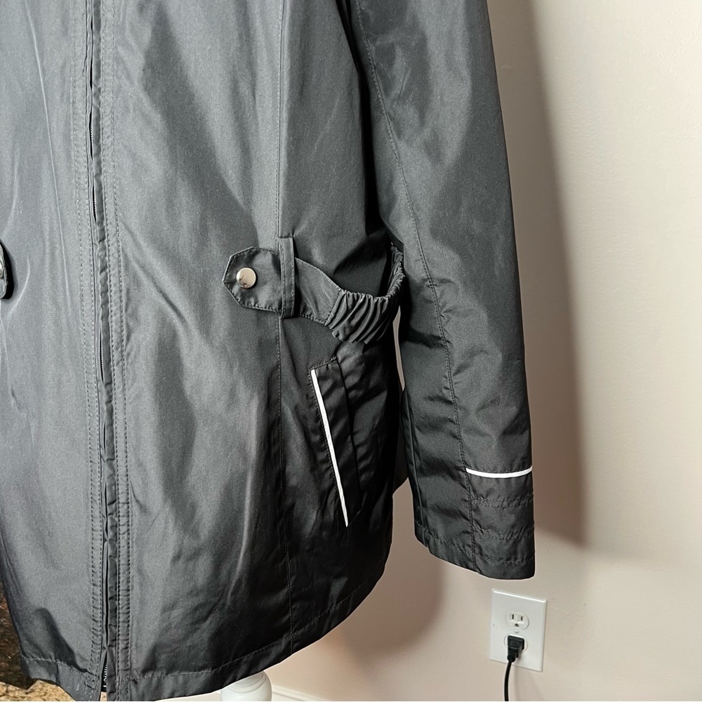 d.e.t.a.i.l.s INTL Jacket - Picture 6 of 16